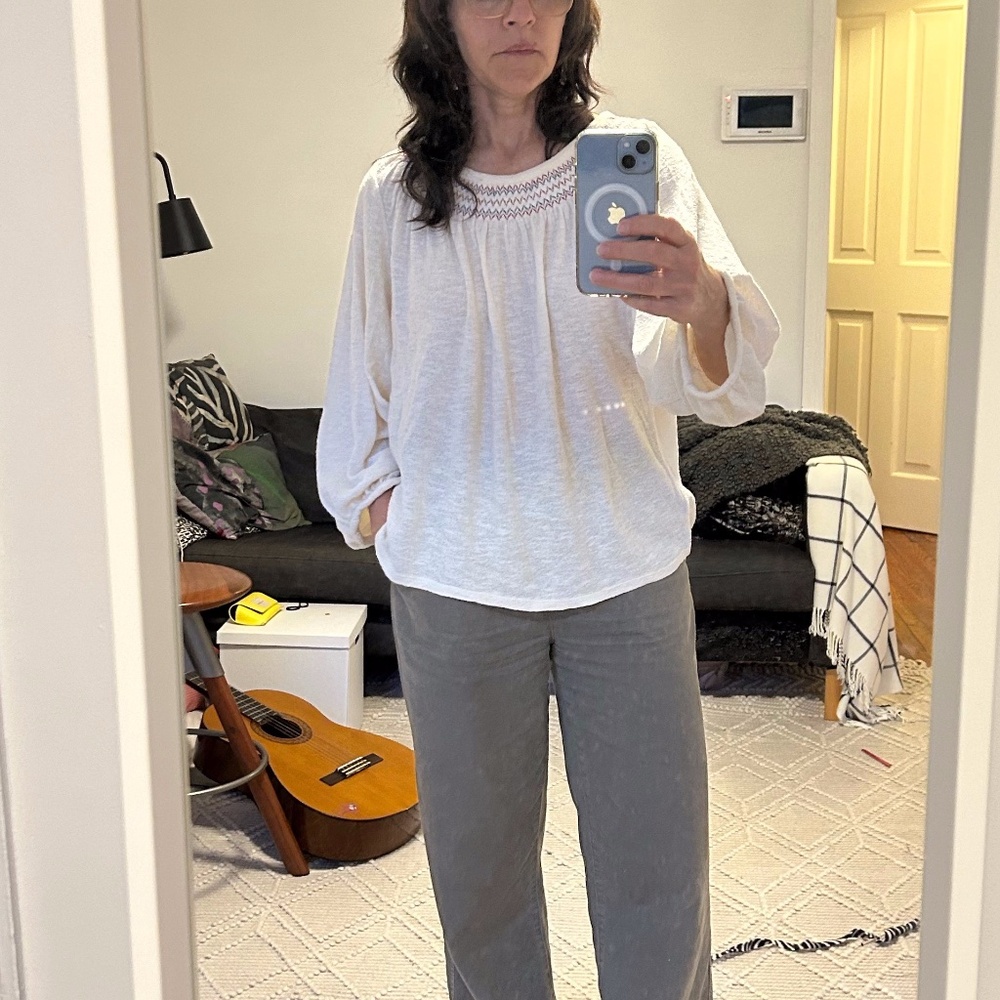 Super cute Madewell summer top, stitching and detail like new